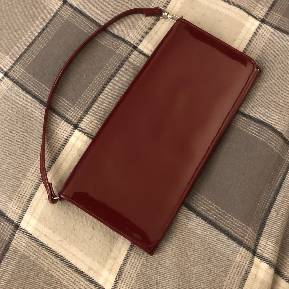Burgundy MNG Clutch